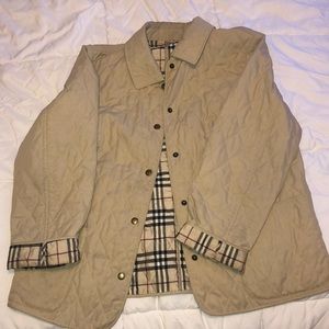 Authentic Burberry quilted jacket SZ Large